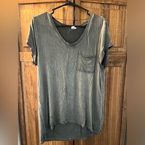 Cable and gauge short sleeve gray tee